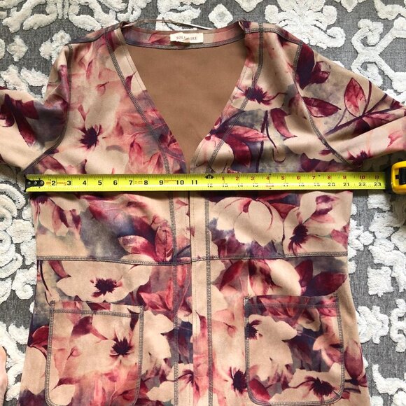 Anthropologie Solitaire, Faux Suede, Red/Mauve Floral, Kimono-style, Duster/Coat - Picture 6 of 13